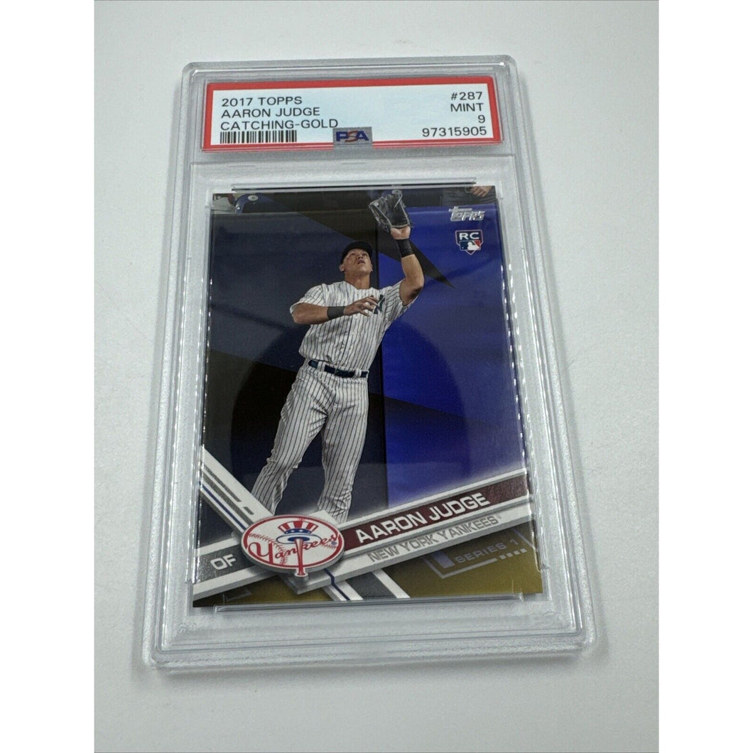 2017 Topps Gold /2017 #287 Catching Aaron Judge Rookie RC Yankees PSA 9 MINT