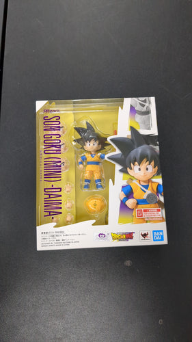 Son Goku (mini)- Daima action figure dragonball